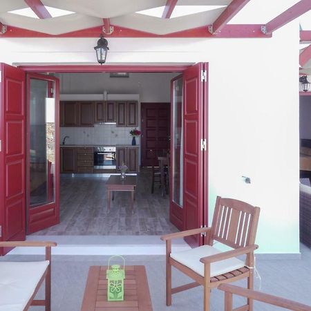 Anefanti Villas Ágios Kírykos エクステリア 写真