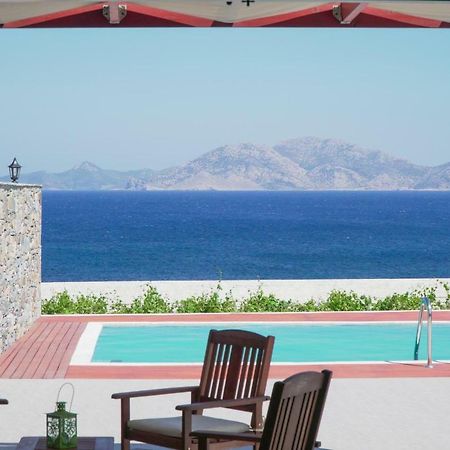 Anefanti Villas Ágios Kírykos エクステリア 写真