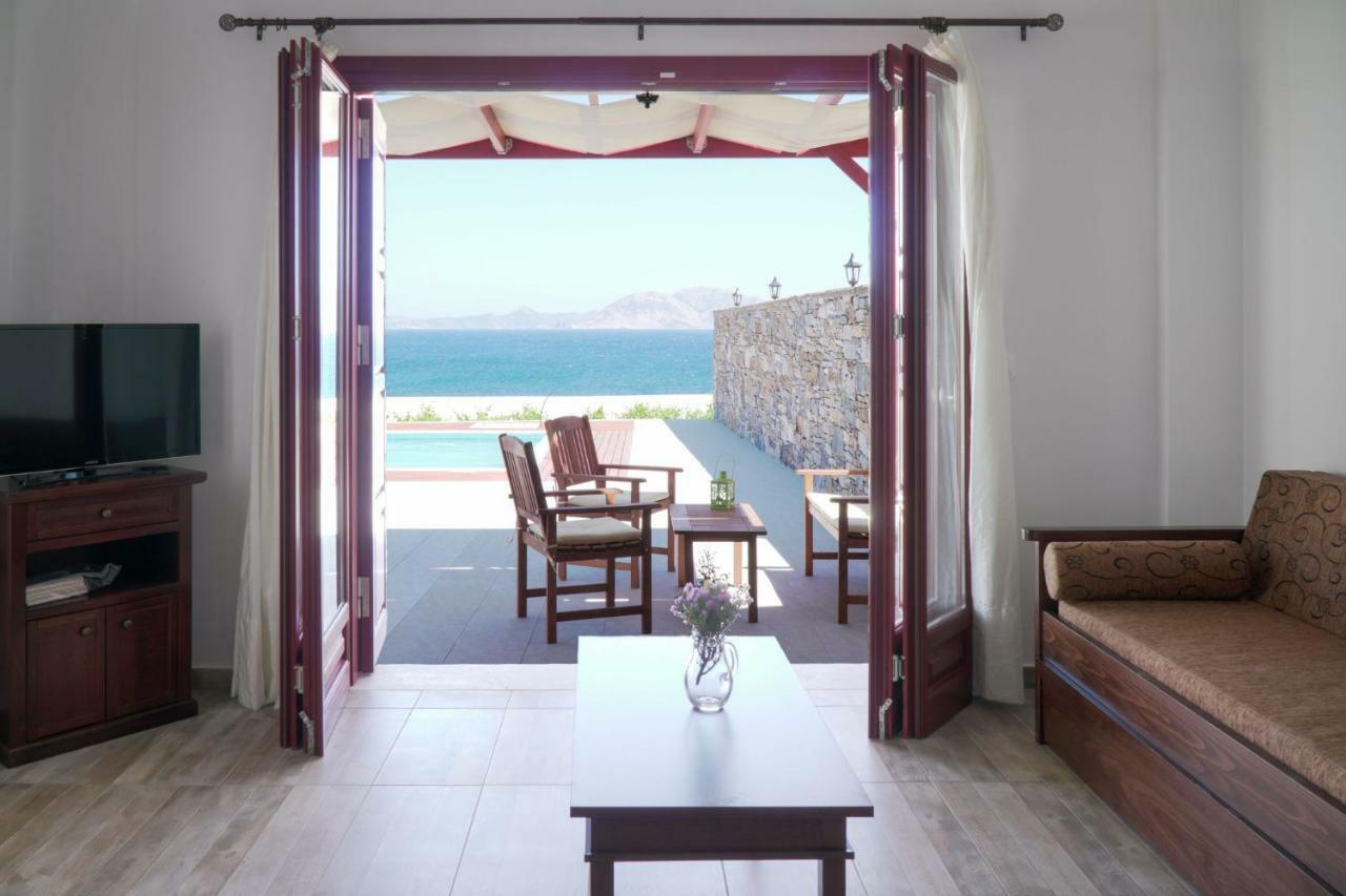 Anefanti Villas Ágios Kírykos エクステリア 写真